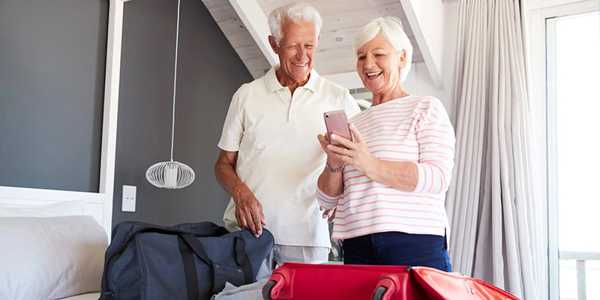 Senior Travel: The Ultimate Book on Planning Relaxing, Fun Trips